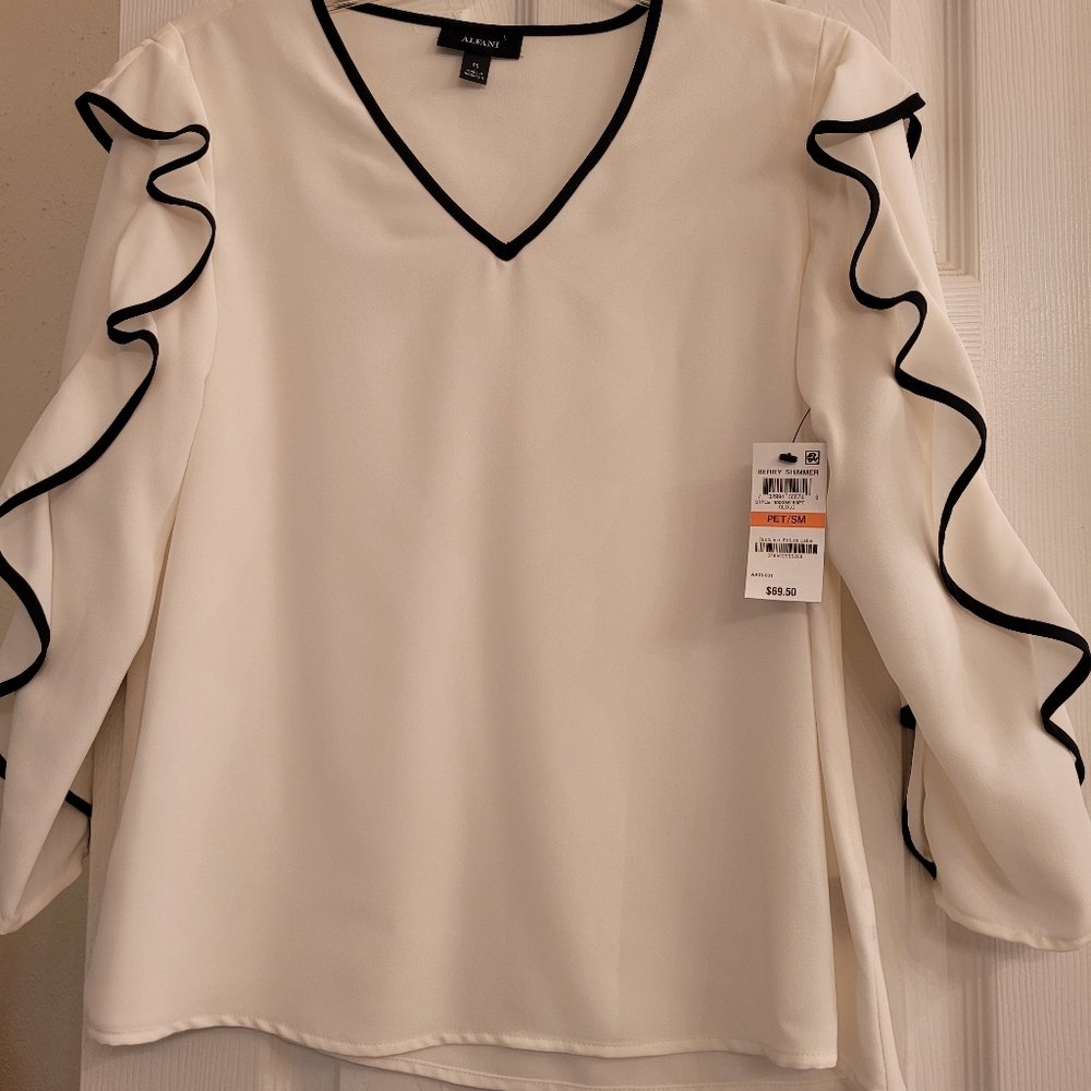 Womens long sleeve detail top